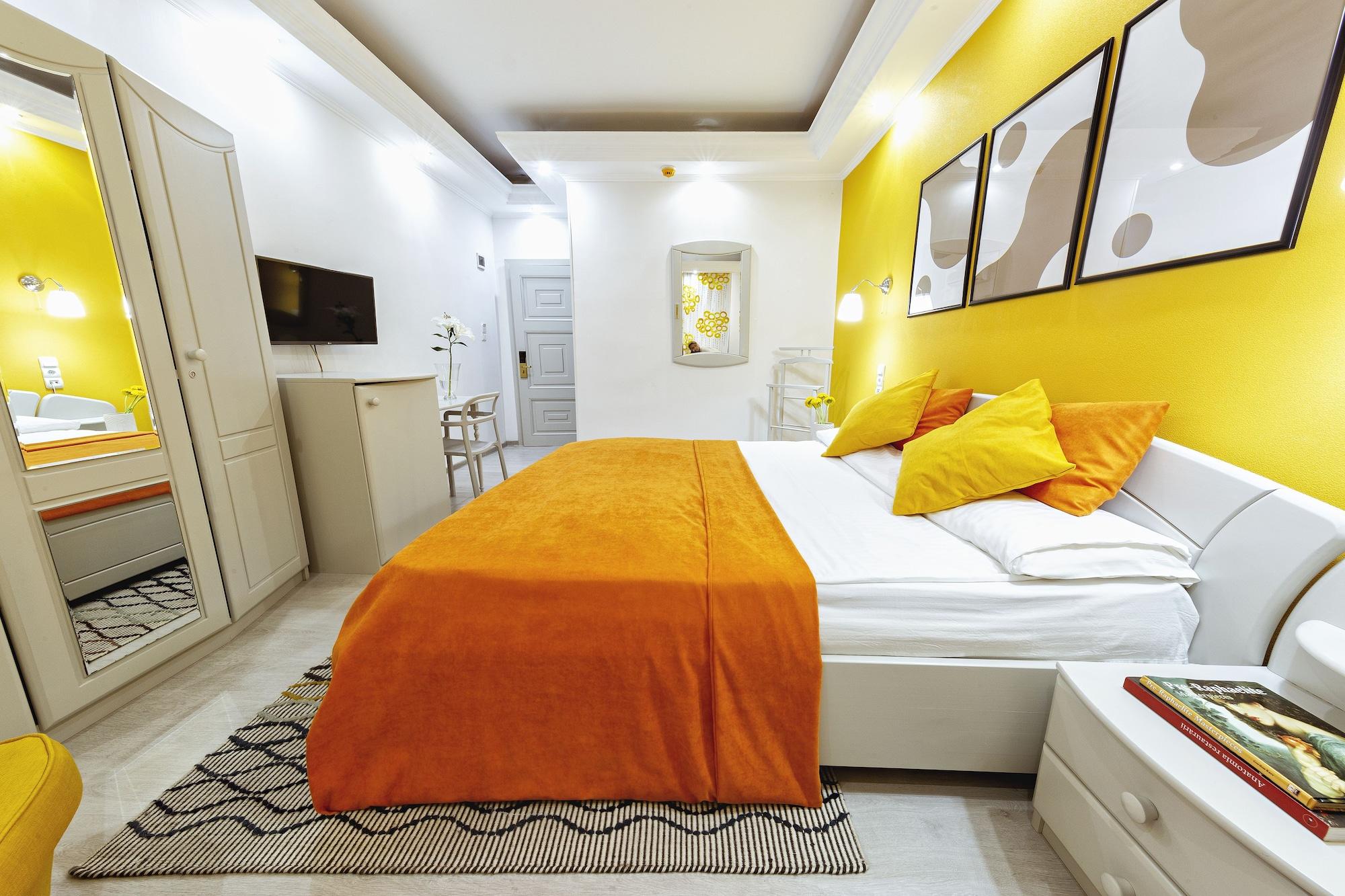 Relax Comfort Suites Hotel Bucharest Luaran gambar