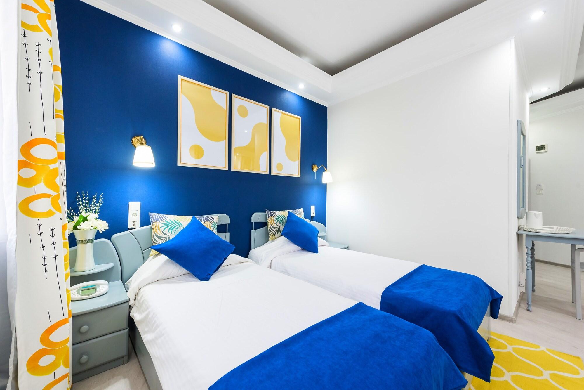 Relax Comfort Suites Hotel Bucharest Luaran gambar